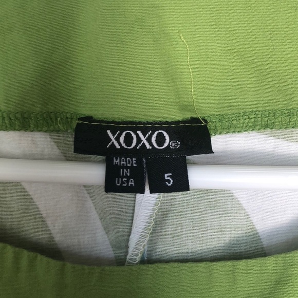 2/$15 XOXO - Green White Tropical Leaf Print Sleeveless Mini Dress Size 5 - Picture 4 of 5
